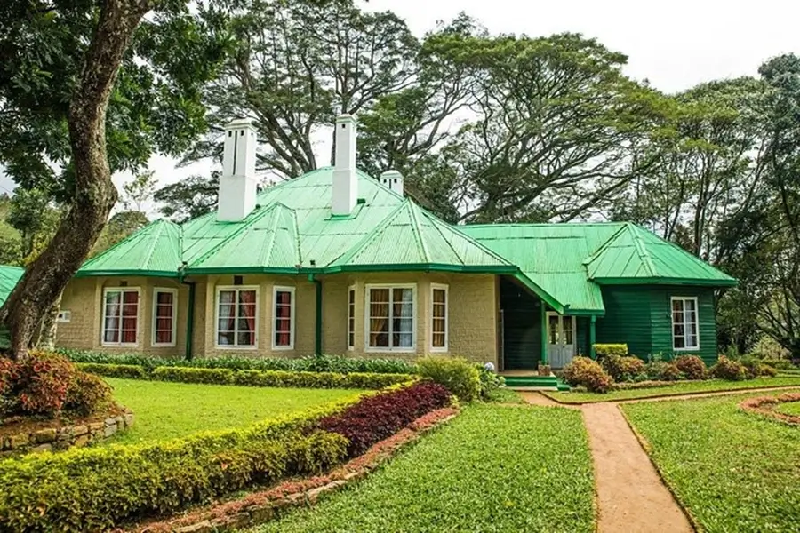 Royal Majesty private villa accommodation in Sri Lanka hill country